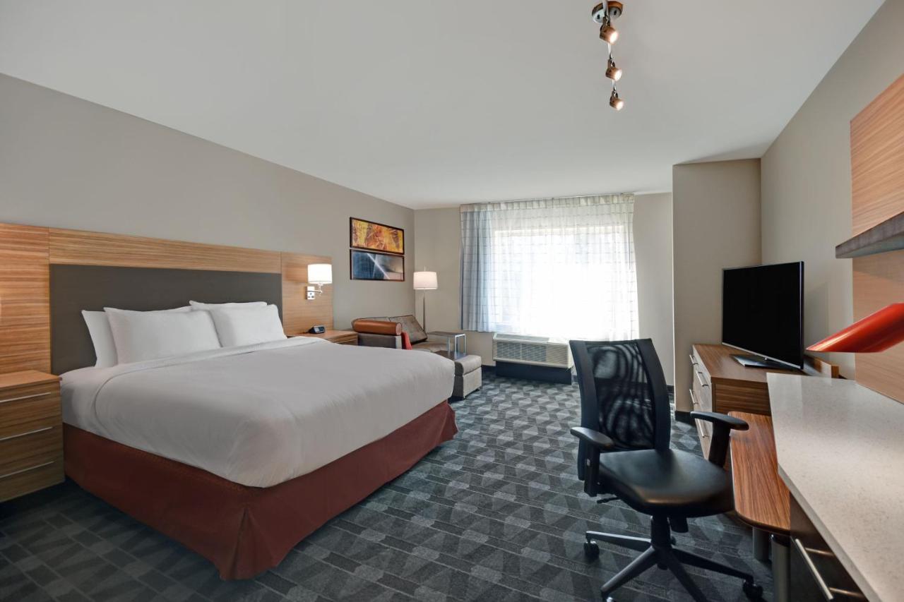 Towneplace Suites By Marriott Grand Rapids Wyoming Esterno foto