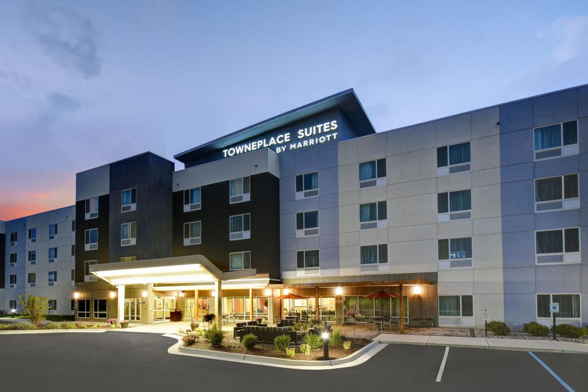 Towneplace Suites By Marriott Grand Rapids Wyoming Esterno foto